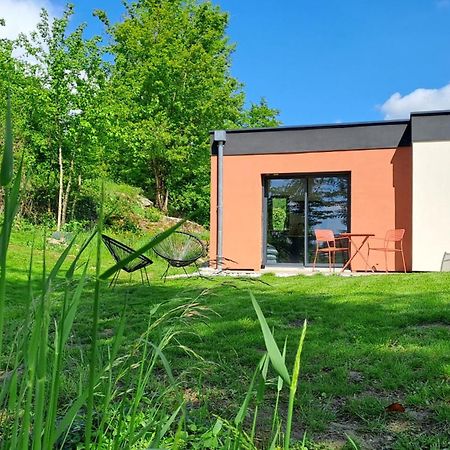 Logement Neuf A 2 Pas Du Lac La Bridoire Exterior foto