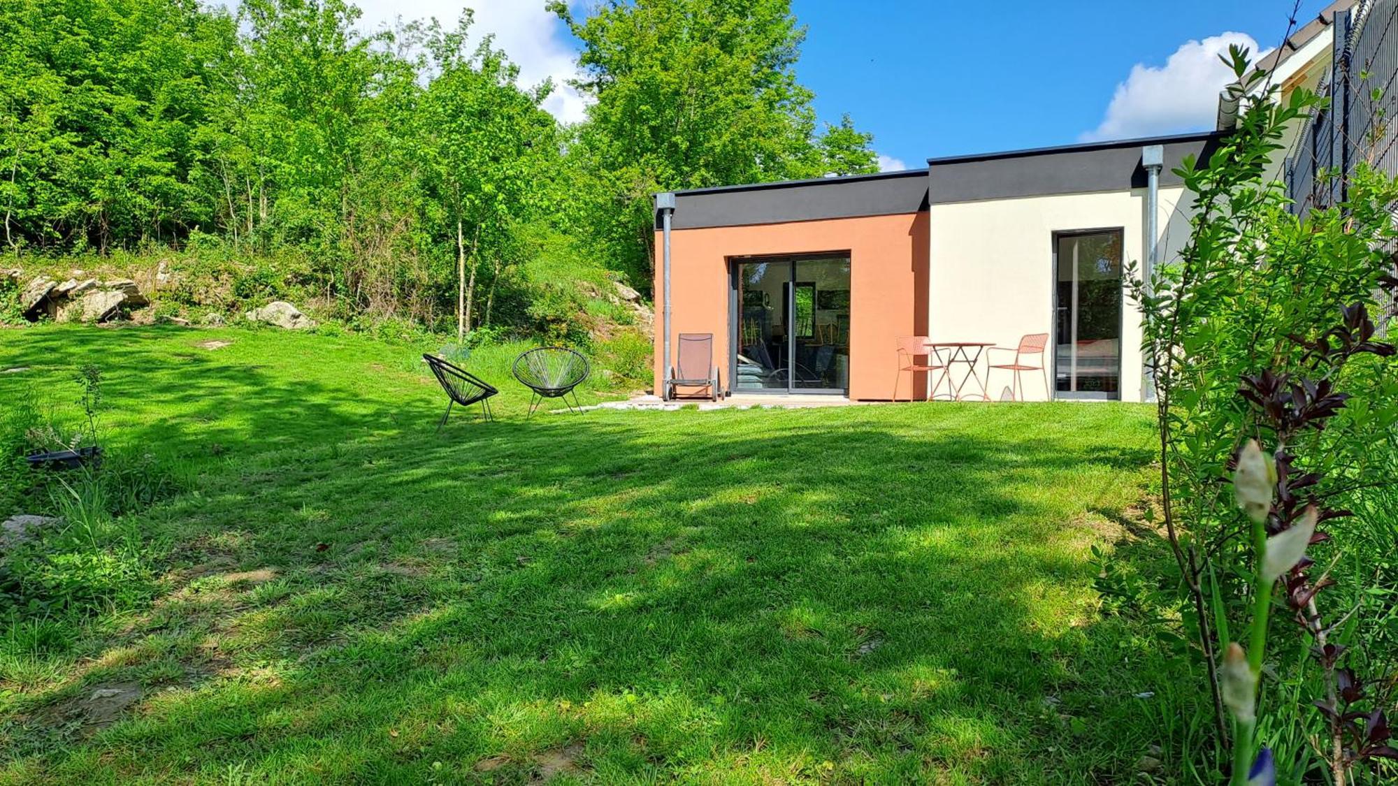 Logement Neuf A 2 Pas Du Lac La Bridoire Exterior foto